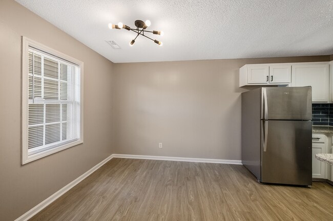 Photo - Spring Lake Apartments