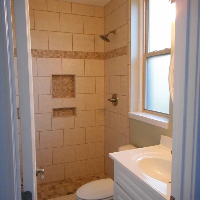 447 Taylor Ave