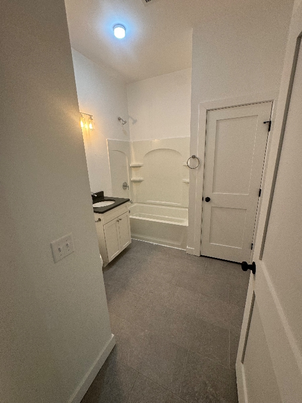 Photo - 34 Harrington Ave Unidad 302