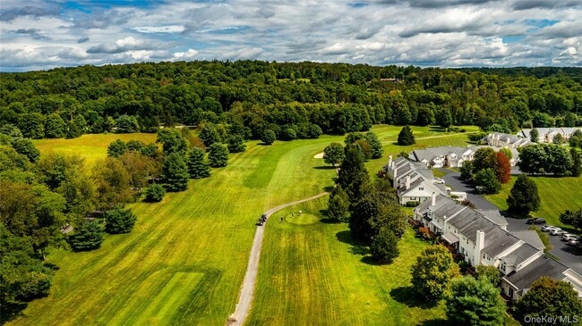Photo - 64 Tee Ln