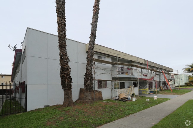 4005 Ursula Avenue