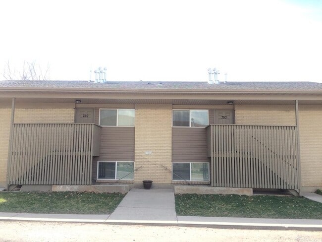 Building Photo - 753 S 600 W