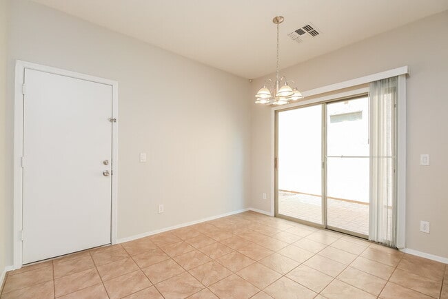 Photo - 3884 E Santa Fe Ln