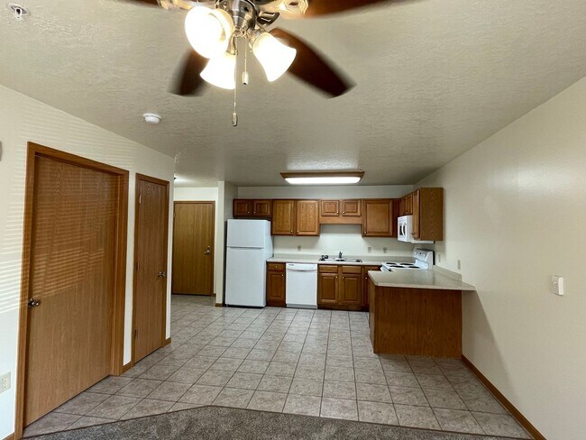 Photo - Halfway Creek Apartments