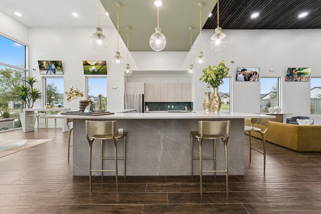 Photo - Mansions of Denton