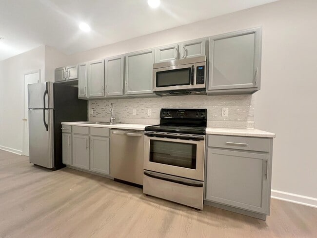 Photo - 1717 Trinidad Ave NE