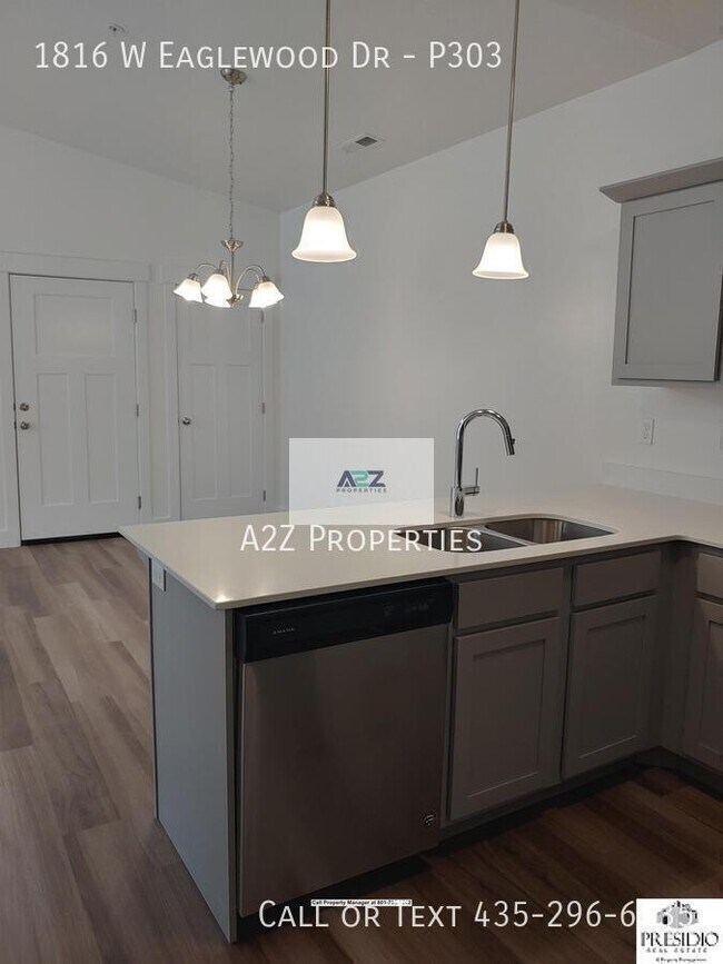 Photo - 1816 W Eaglewood Dr