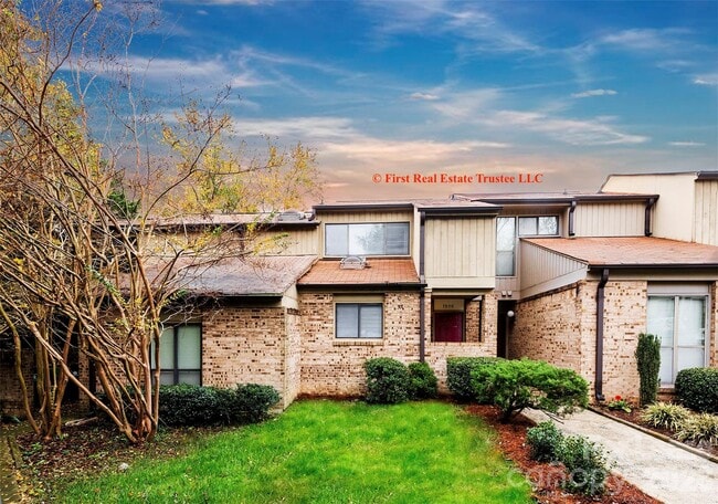 Photo - 7930 Charter Oak Ln