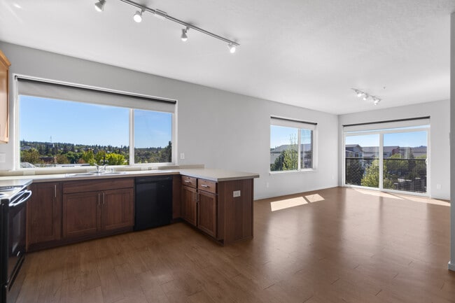 Photo - Highline at Kendall Yards