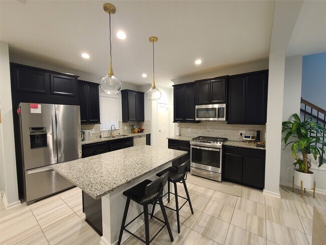 Photo - 7035 Coneflower Creek Ct