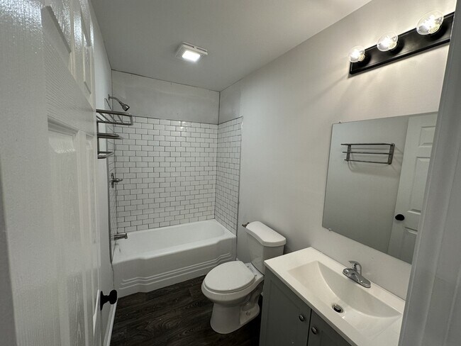 Photo - 516 Verbena St