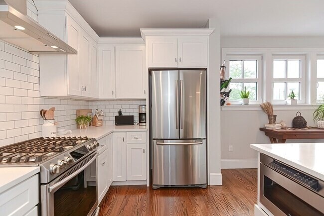 Photo - 52 River St Unit #7