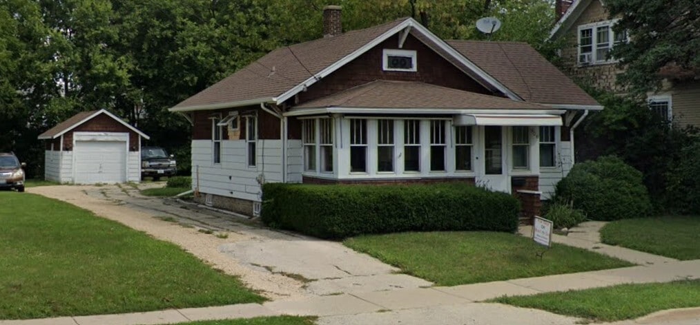 Photo - 506 W Main St