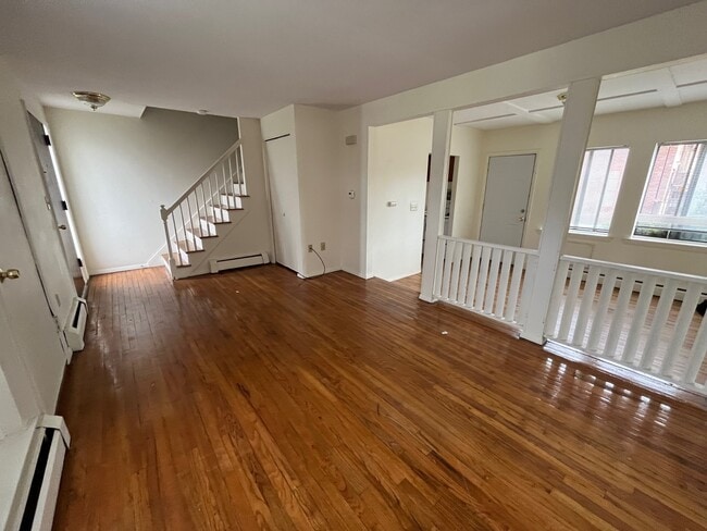 Building Photo - 20 Henderson Dr Unit A Rental