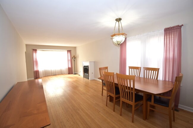 Photo - 3855 N Nora Ave