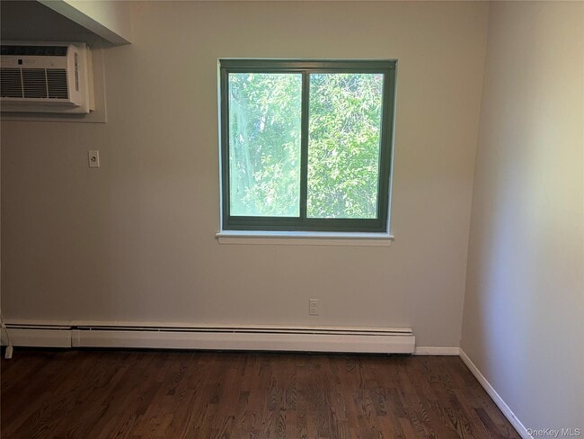 Photo - 17 Brevoort Dr Unit 2B