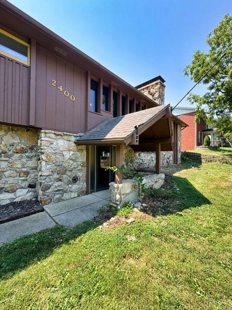 Photo - 2400 Ridgefield Rd
