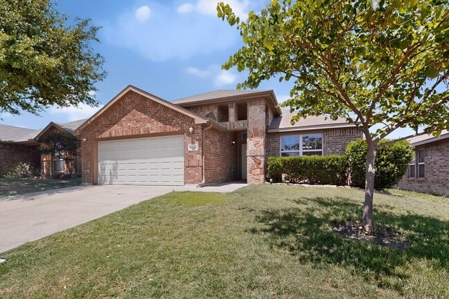 Photo - 416 Prescott Ln