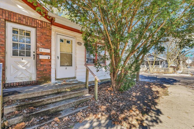 Photo - 907 E California Ave Unit 2