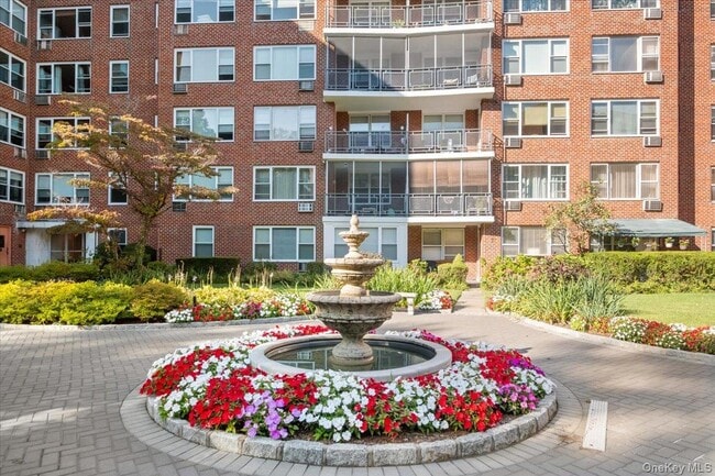 Photo - 281 Garth Rd Unit #C2H