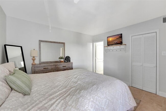 Photo - 2970 NE 16th Ave Unidad 403