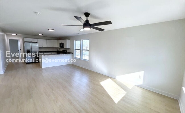 Photo - 879 Wheeler Ave