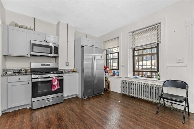 Photo - 868 Huntington Ave Unit 3
