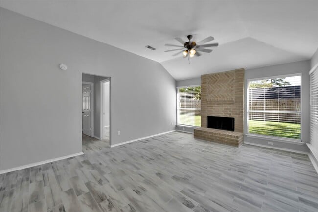 Photo - 2306 Piddler Dr