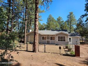 Photo - 140 W Nikolaus