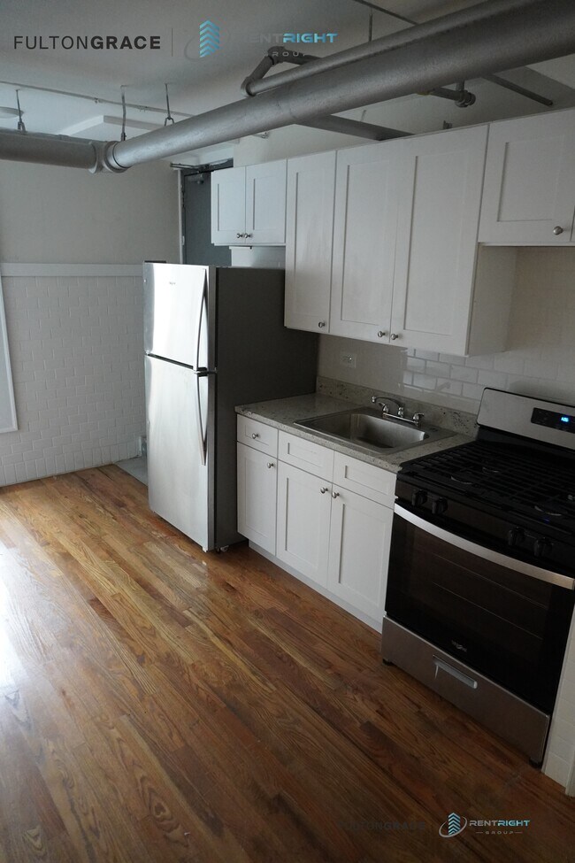 Photo - 1712 W Albion Ave Unit 1718-GARDEN