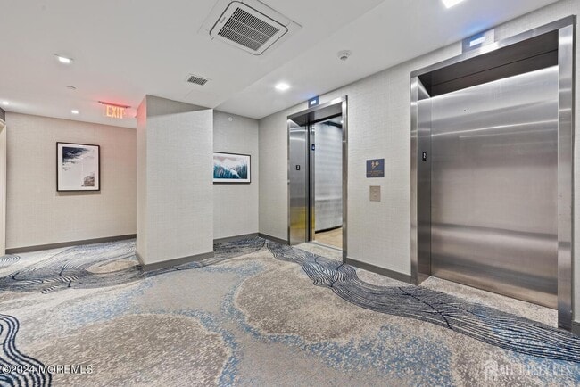 15 Morris Ave Unit 308