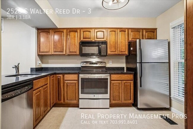 Photo - 2528 S Walter Reed Dr
