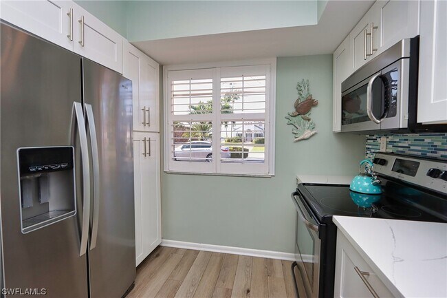 Photo - 1669 Edith Esplanade