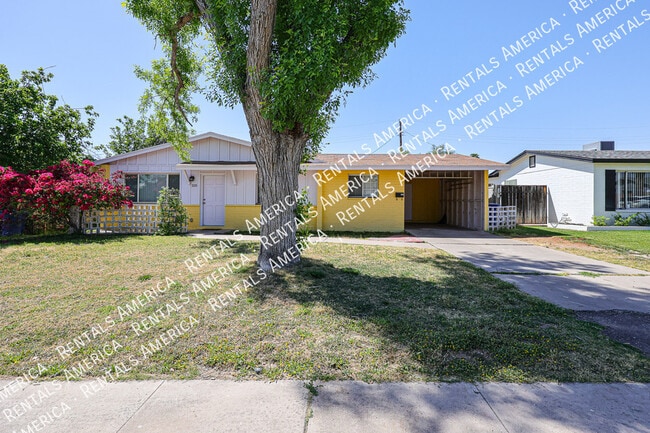 Photo - 335 E Papago Dr