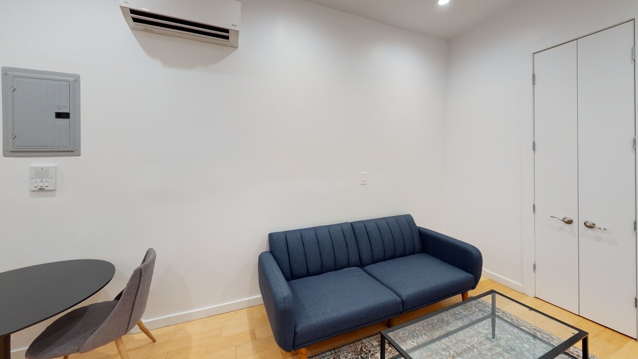 Photo - Private bedroom in 4 bed/2 bath Home