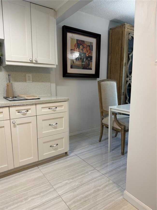 Photo - 17570 Atlantic Blvd Unit 405