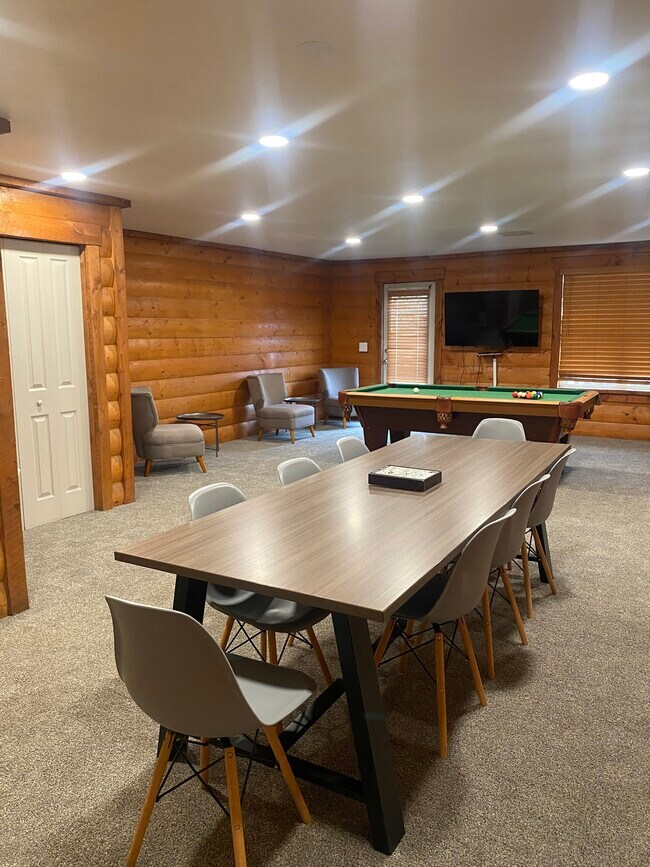 Club Room
