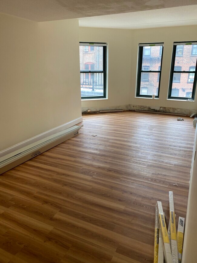 Photo - 400 Massachusetts Ave Unidad 5