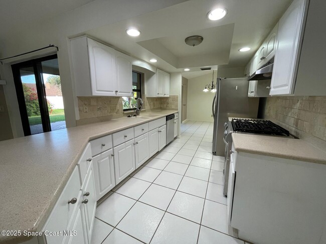 Photo - 309 Bardmoor Ln