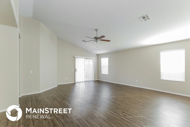 Photo - 10464 W Reade Ave