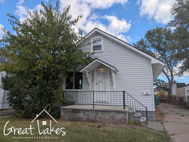 Building Photo - Stunning 3 Bedroom 1 Bathroom now availabl...