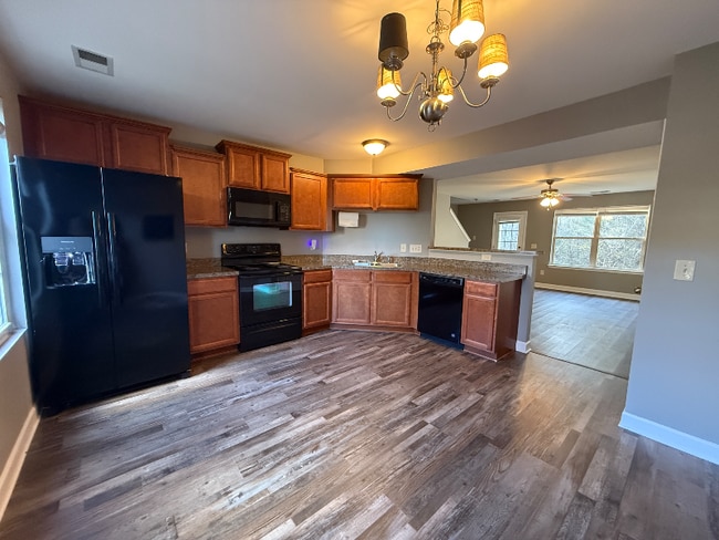 Photo - 5410 Perlou Ln