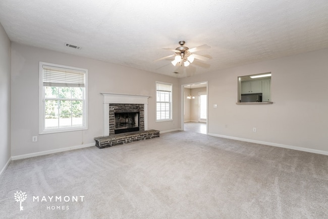 Photo - 49 Windcrest Dr