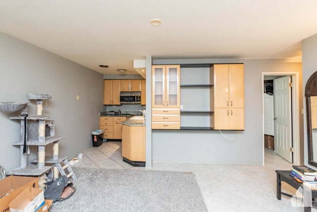 Photo - 3825 N Pine Grove Ave