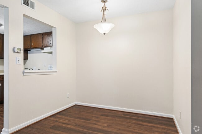 1BR, 1BA - Dining Room