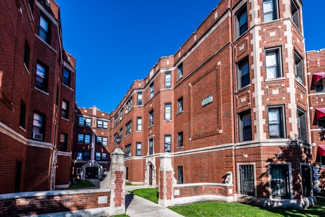 Photo - 7944 S Paulina