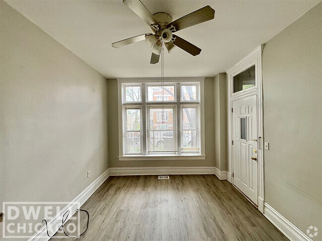 Building Photo - 2133 S Fairfield Ave Unit 1 Rental