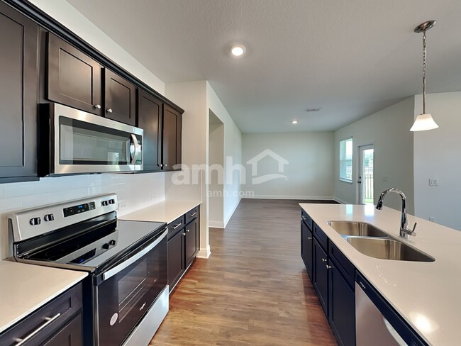 Photo - 14519 Cedar Mill Dr