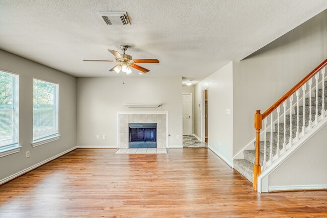 Building Photo - 9342 Bowmore Ct