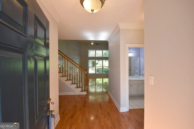 Photo - 204 Lenox Dr